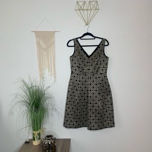 Ralph Lauren A-Line Gold & Black ádrese